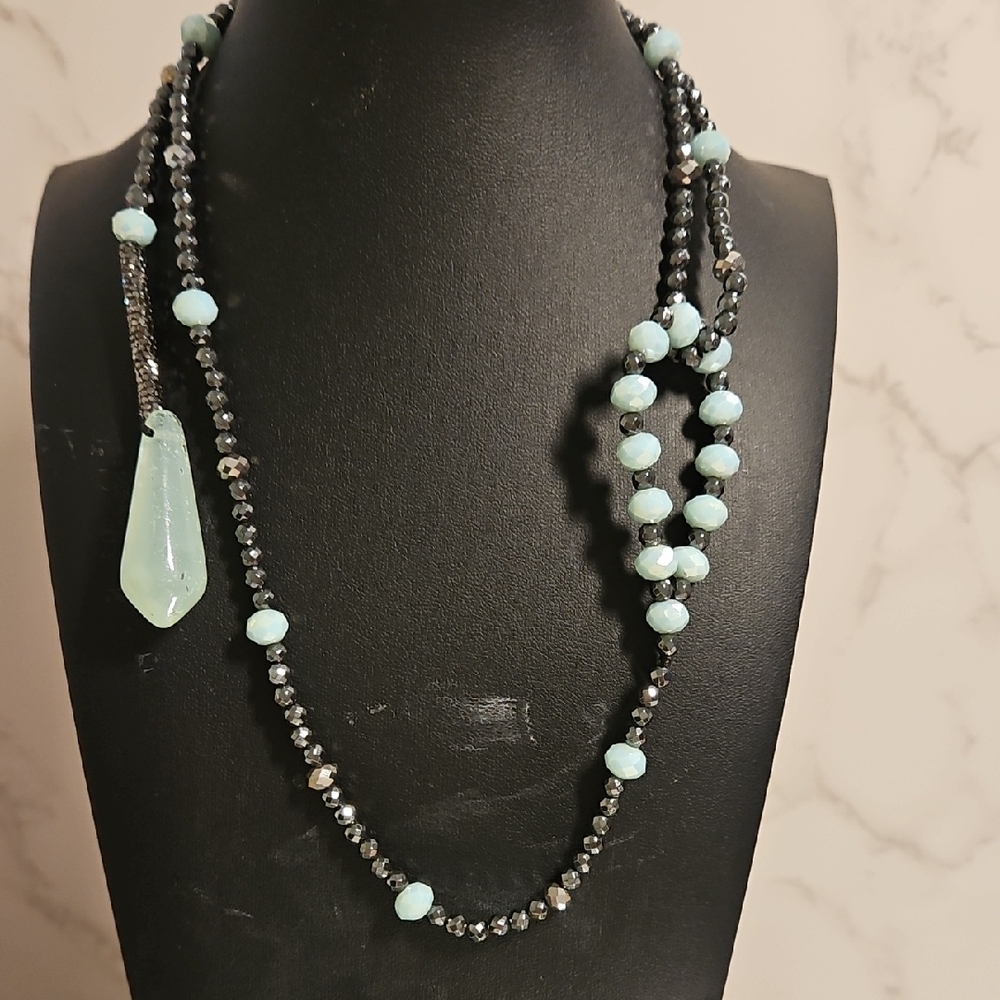 Lariat Necklace With Teal And Hematite Beads